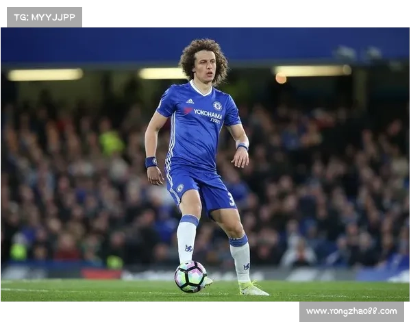 大卫·路易斯落选原因分析及其对球队战术布局的影响探讨