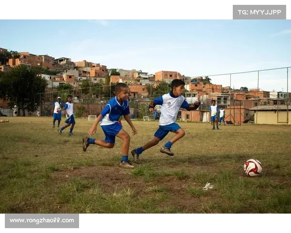 中国足球五大历史性时刻平巴西背后的故事与成就